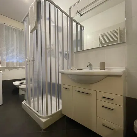 Apartment Mattei13 *