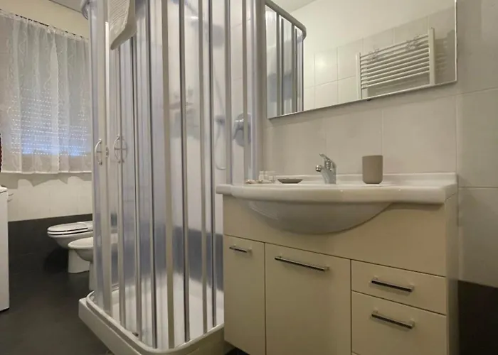 Apartmán Mattei13 *